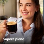 PHILIPS Serie 5500 Macchina per Espresso Completamente Automatica - 20 caffè Caldi e con Ghiaccio, Sistema LatteGo Veloce da Pulire, 40% Più Silenziosa con SilentBrew, QuickStart, Grigio (EP5544/50) - immagine 4