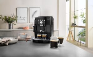 De'Longhi Magnifica S Smart ECAM230.13.B Macchina da Caffè Automatica per Espresso e Cappuccino, Caffè in Grani o in Polvere, 1450 W, Nero - immagine 5